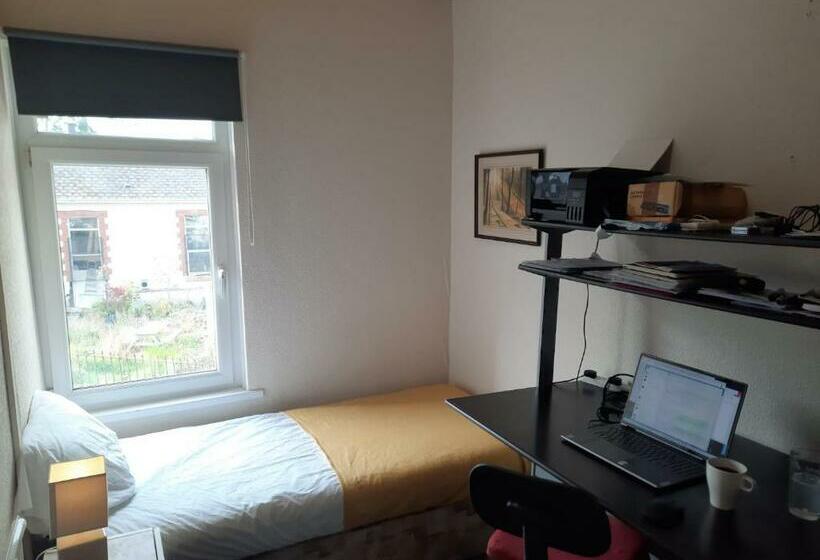 펜션 Hill Breeze House