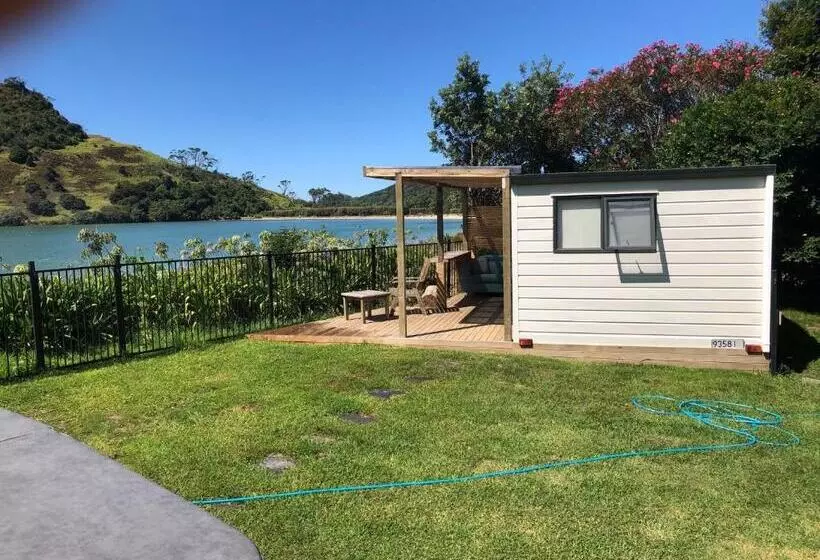 Majatalo Mount And Surf View Cabin