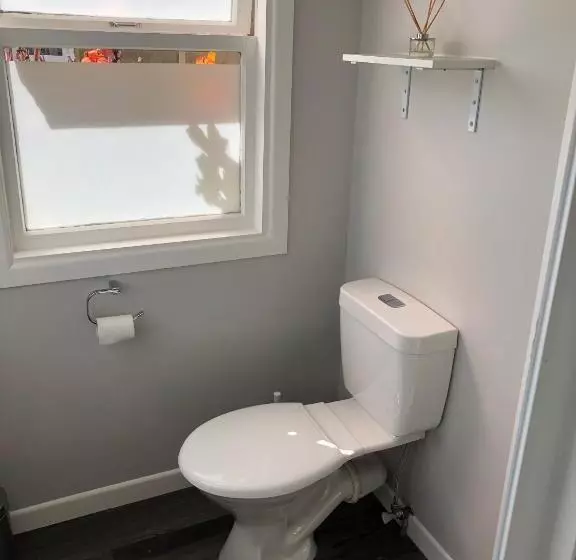 Majatalo Mount And Surf View Cabin