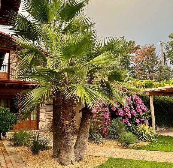 פנסיון Villa Mario Resort