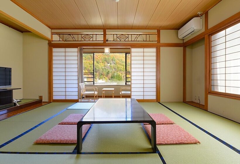 Rjokan Ooedo Onsen Monogatari Kakeyu