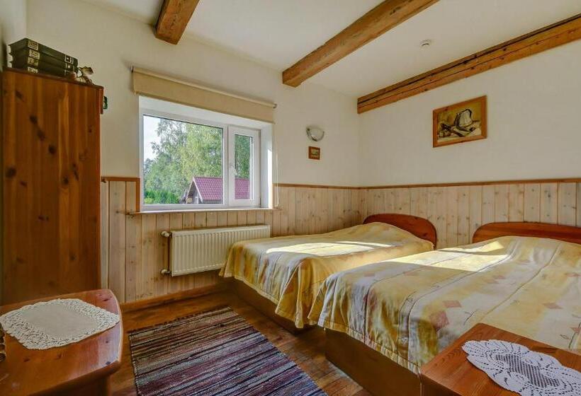 هاستل Viesu Nams Vecmuiža