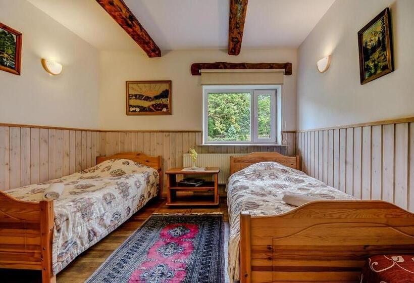 هاستل Viesu Nams Vecmuiža