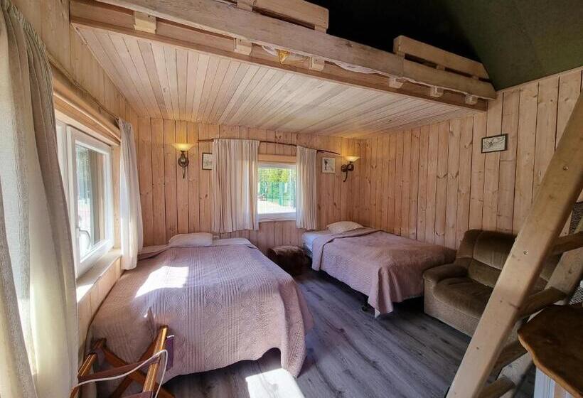 هاستل Viesu Nams Vecmuiža