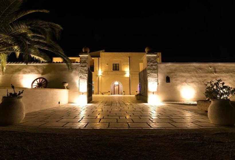 בית מלון כפרי Agriturismo Masseria Santa Lucia Al Bradano