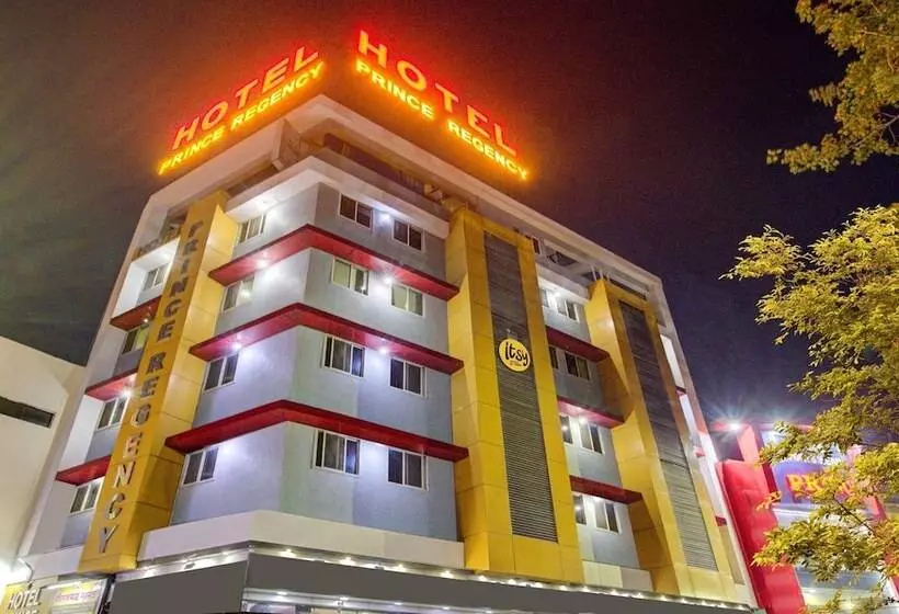Itsy Hotels Prince Regency