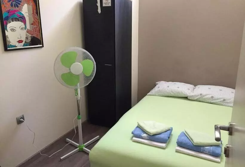 پانسیون Art Guesthouse
