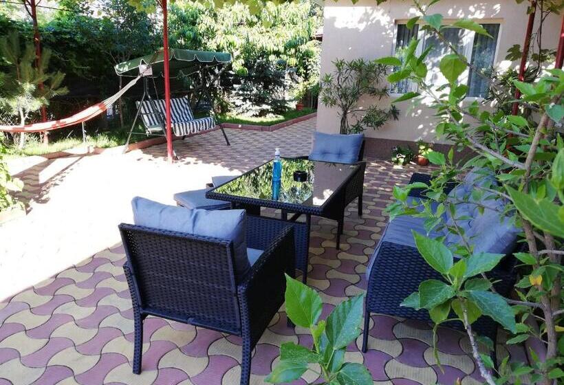 پانسیون Casa Georgian