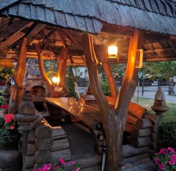 پانسیون Pas Birutę