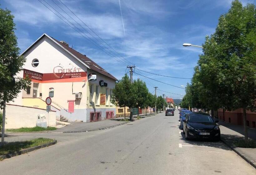 ペンション Penzión Dukát