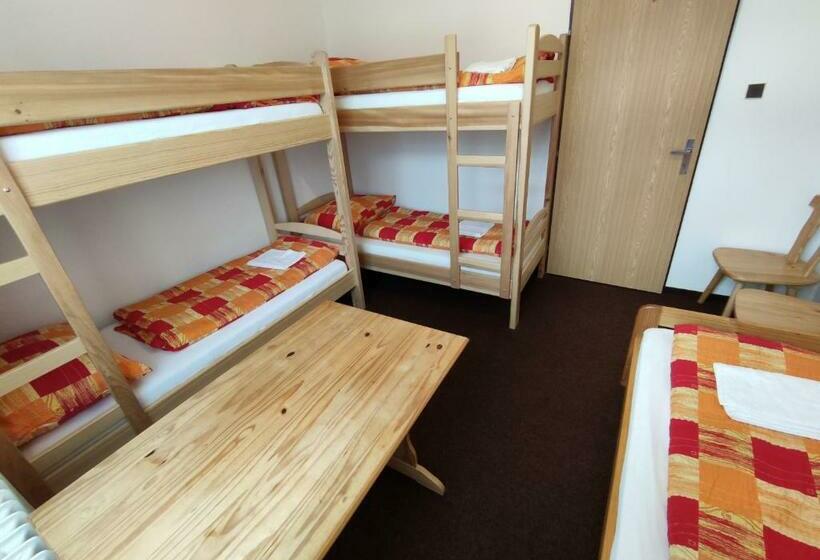 Majatalo Penzion Kudlik