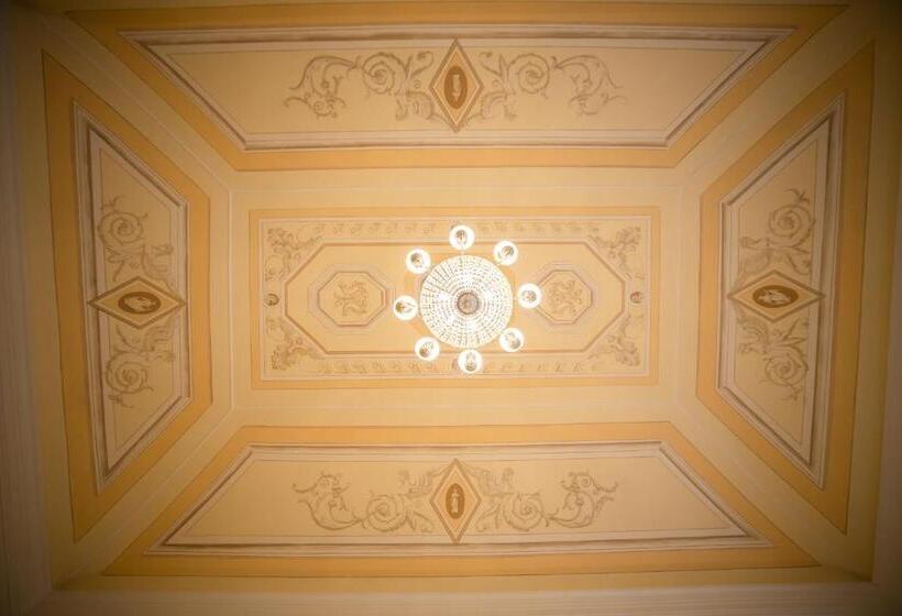 פנסיון Villa Nena