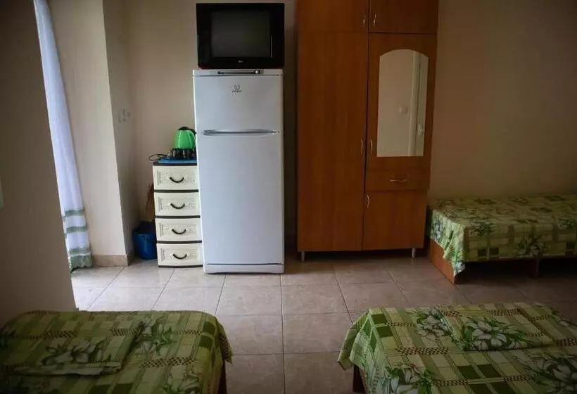 ホテル база відпочинку сонячна