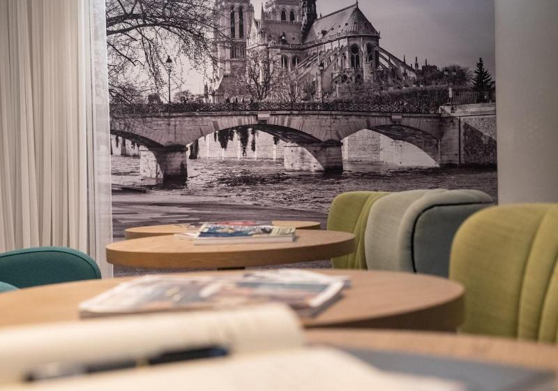 ホテル 1er étage Marais