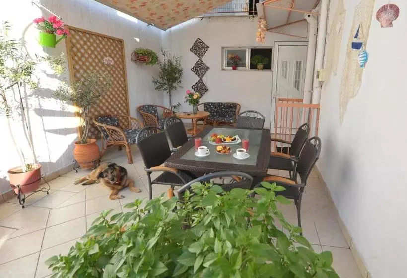 ホテル Armonia