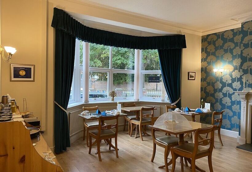 فندق Ashbourne House