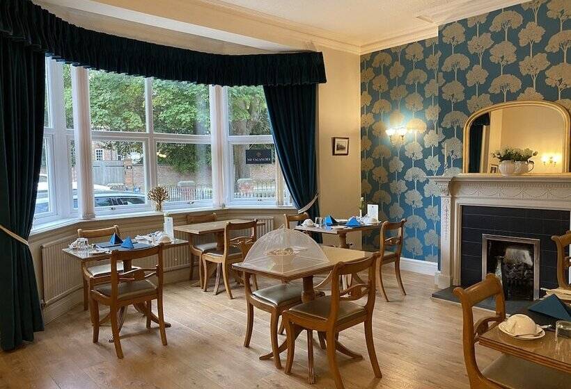 فندق Ashbourne House