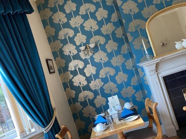 فندق Ashbourne House