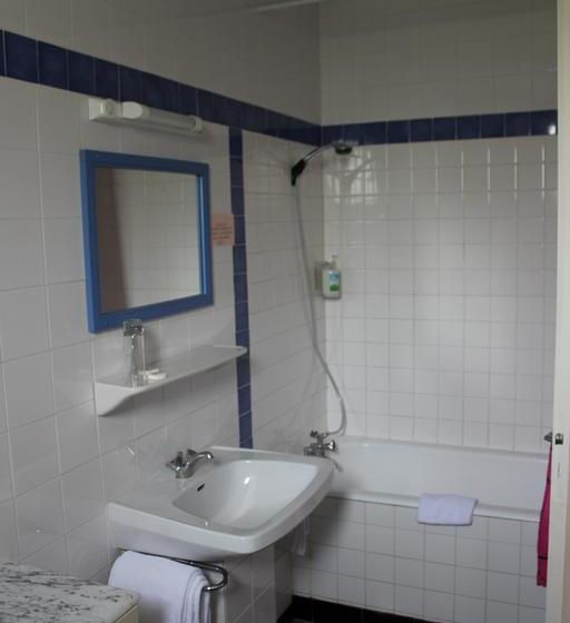 Отель Auberge De La Ramberge