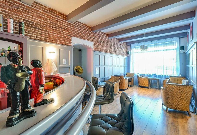 Brit Hotel Roanne Le Grand Hôtel