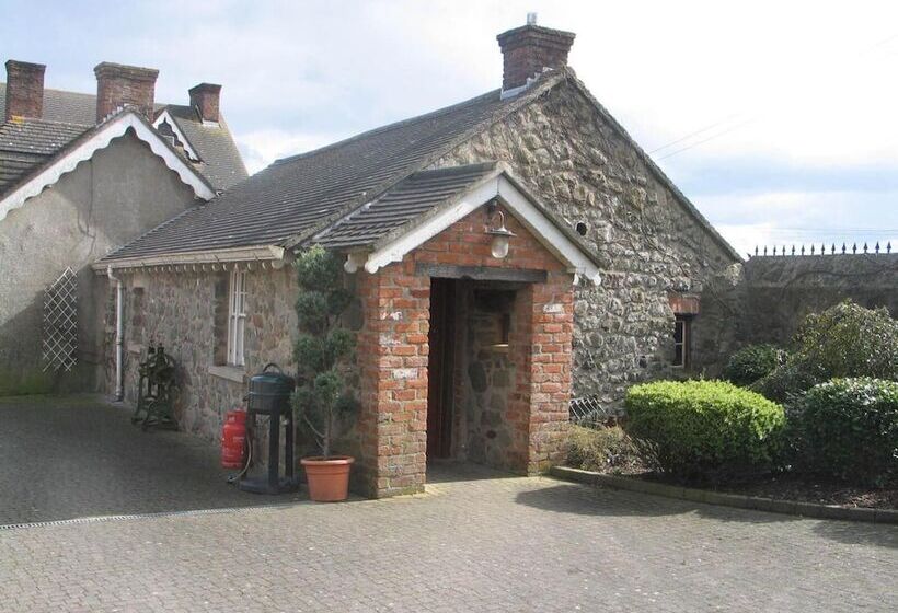 בית מלון כפרי Clenaghans