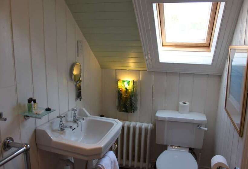 בית מלון כפרי Clenaghans