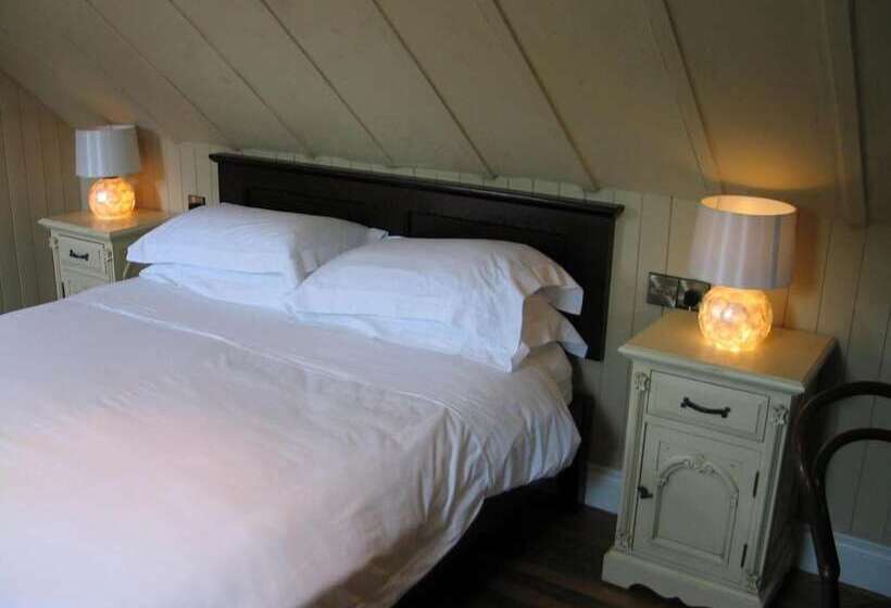 בית מלון כפרי Clenaghans