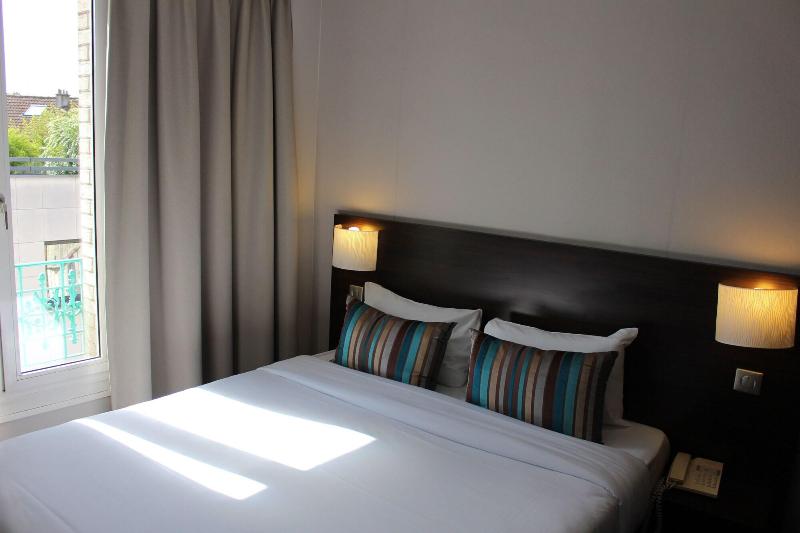 בית מלון כפרי De Paris