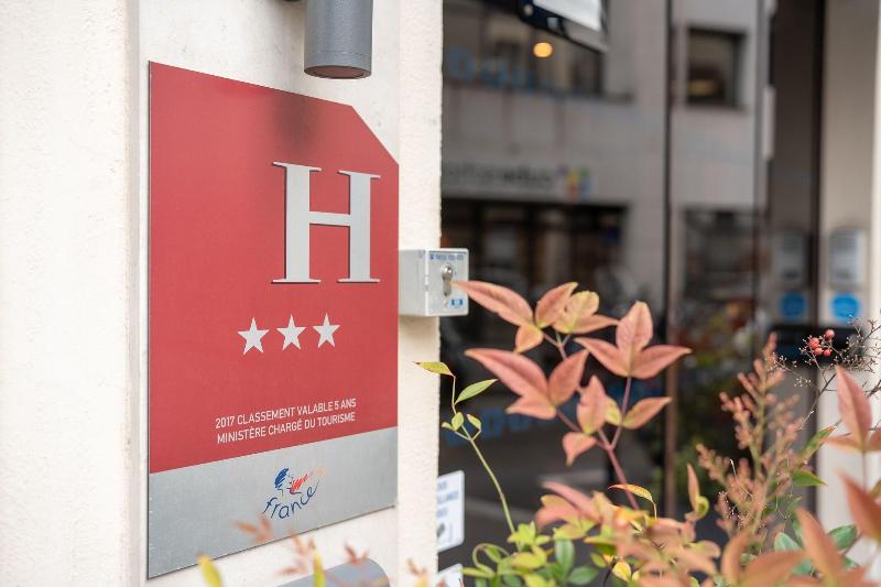 בית מלון כפרי De Paris