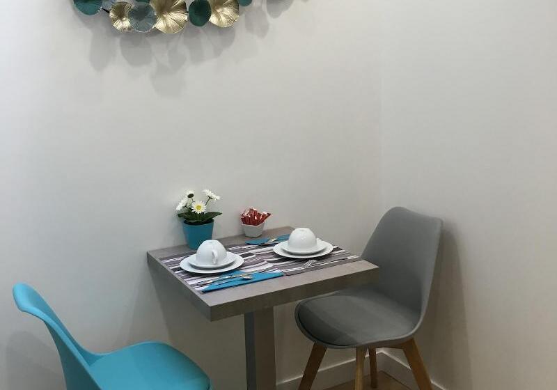 בית מלון כפרי De Paris