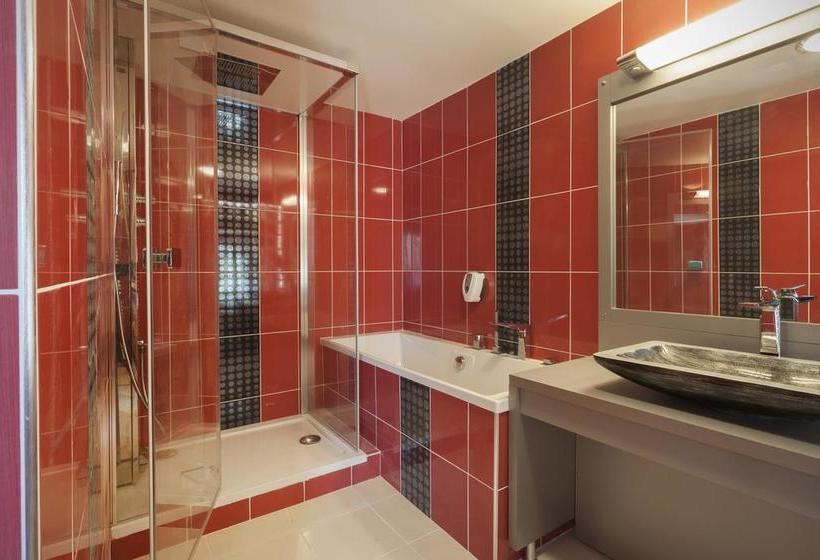 هتل Brit Du Moulin De La Pioline La Table A Fromages