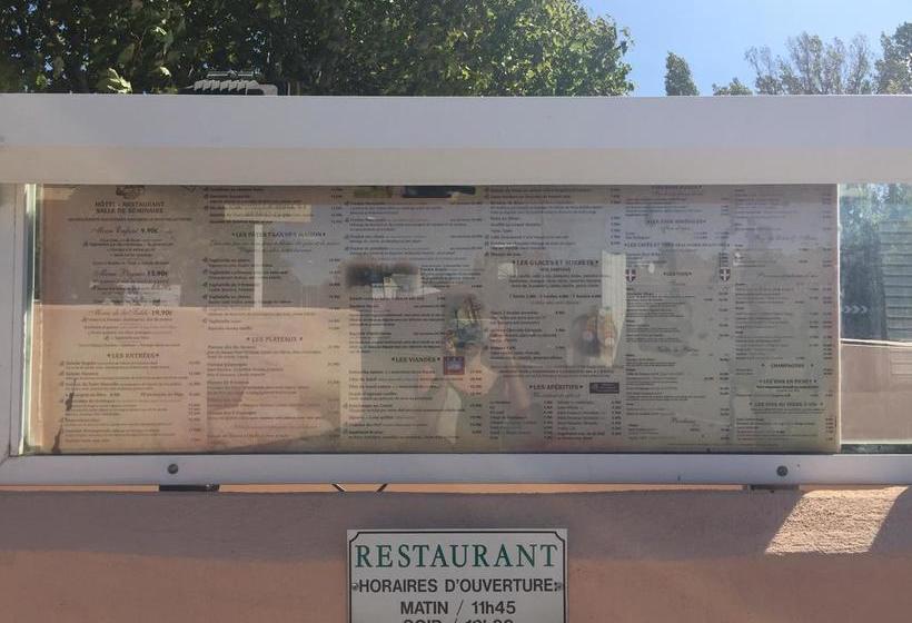 هتل Brit Du Moulin De La Pioline La Table A Fromages