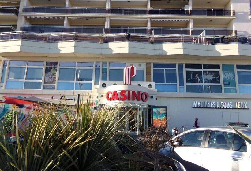 בית מלון כפרי De La Plage