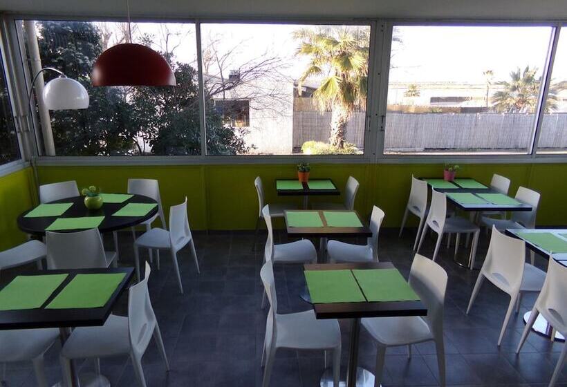 בית מלון כפרי De La Plage