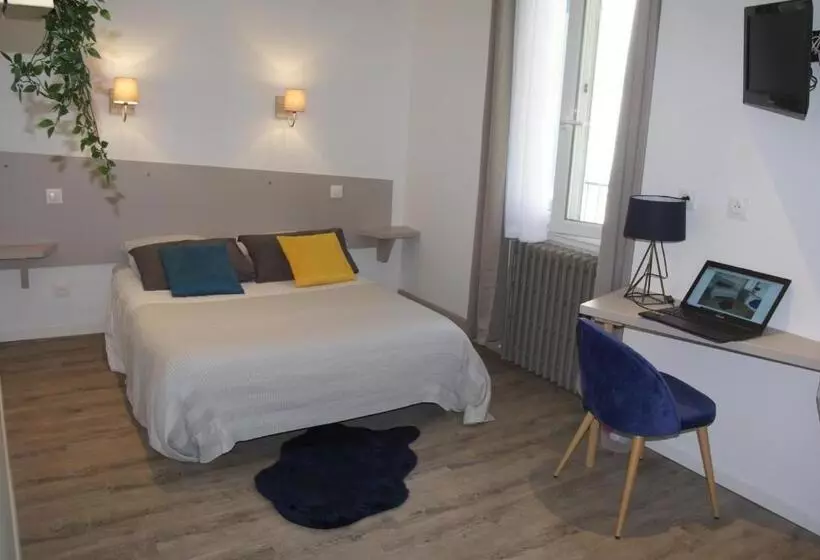 هتل Hôtel Alphée