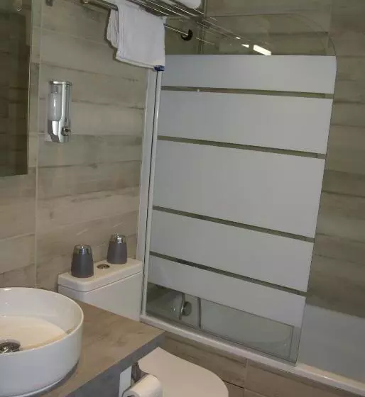 هتل Hôtel Alphée