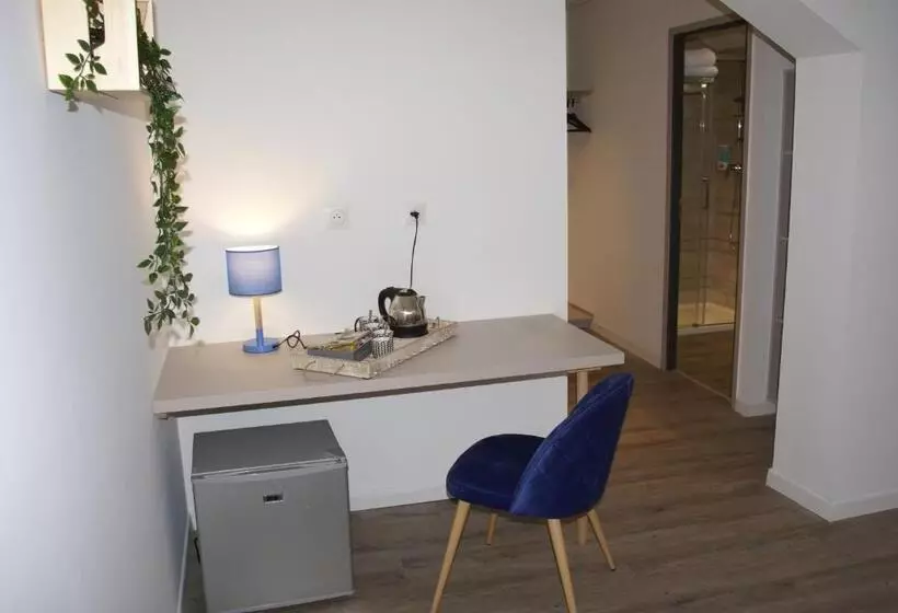 هتل Hôtel Alphée
