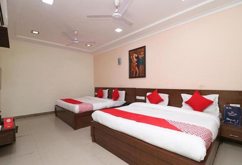 فندق Jyoti Continental