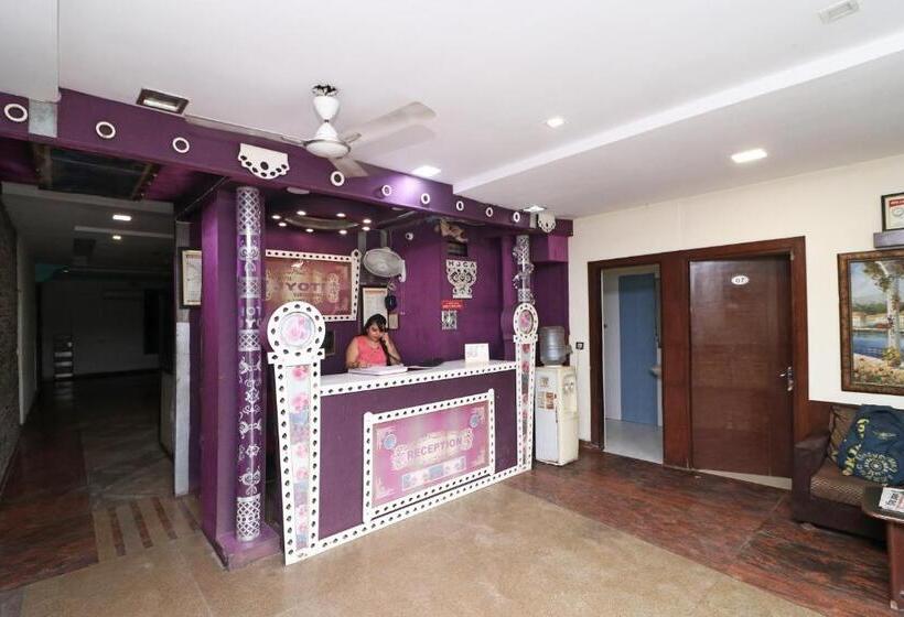 فندق Jyoti Continental