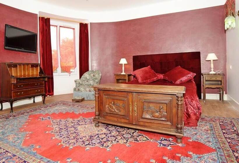 בית מלון כפרי La Tour