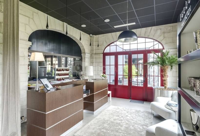 Отель Le Domaine Des Lys