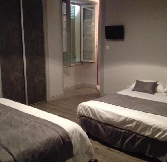 בית מלון כפרי Les Aromes