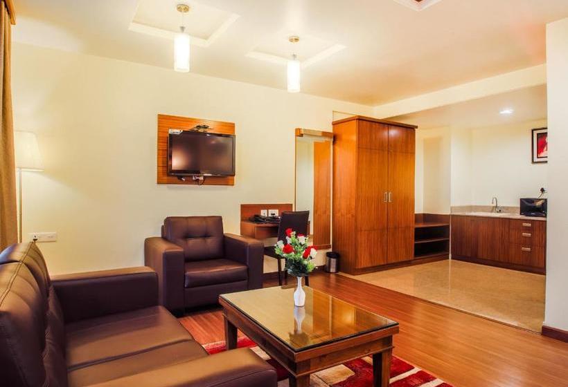 فندق National Residency