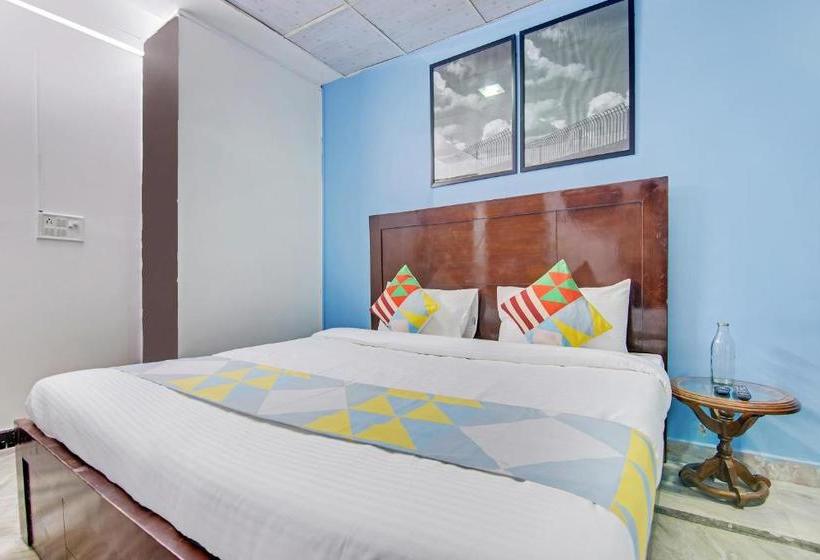 Отель Traditional 1br Abode In Delhi
