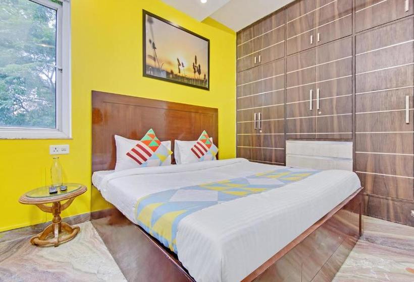 Отель Traditional 1br Abode In Delhi