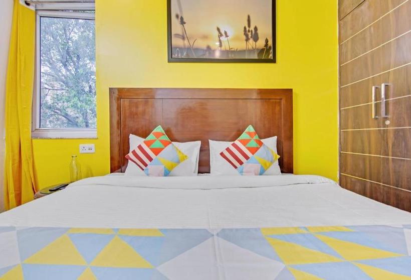 Отель Traditional 1br Abode In Delhi