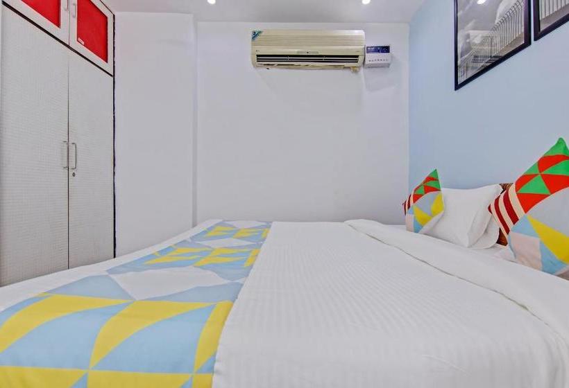Отель Traditional 1br Abode In Delhi