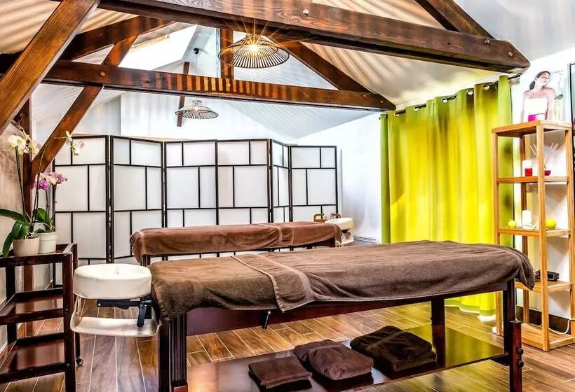 ホテル Resid Spa Loire & Sevre