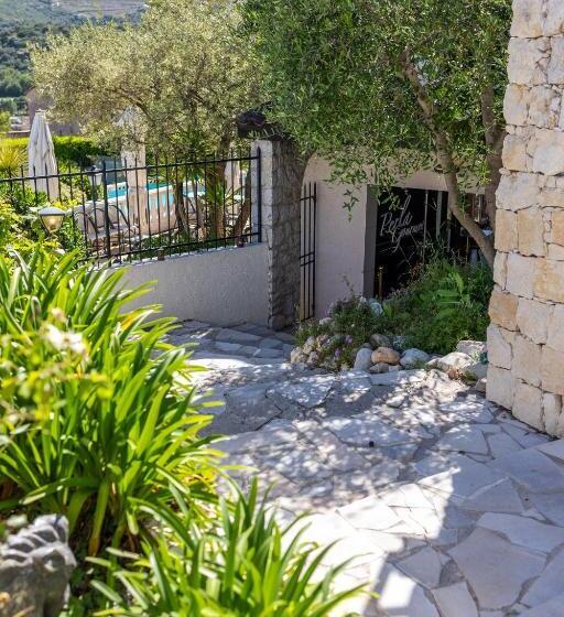 בית מלון כפרי & Restaurant Perla Riviera