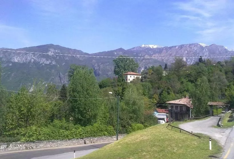 ホテル Al Relais Campi